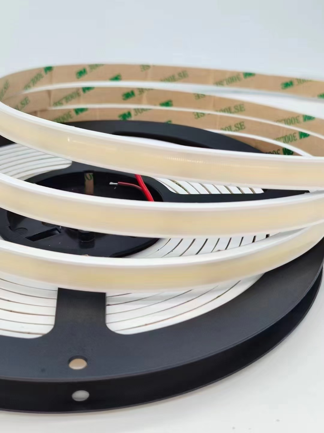 24V IP67 Silicone Extrusion COB LED Strip Spotless 480D 7